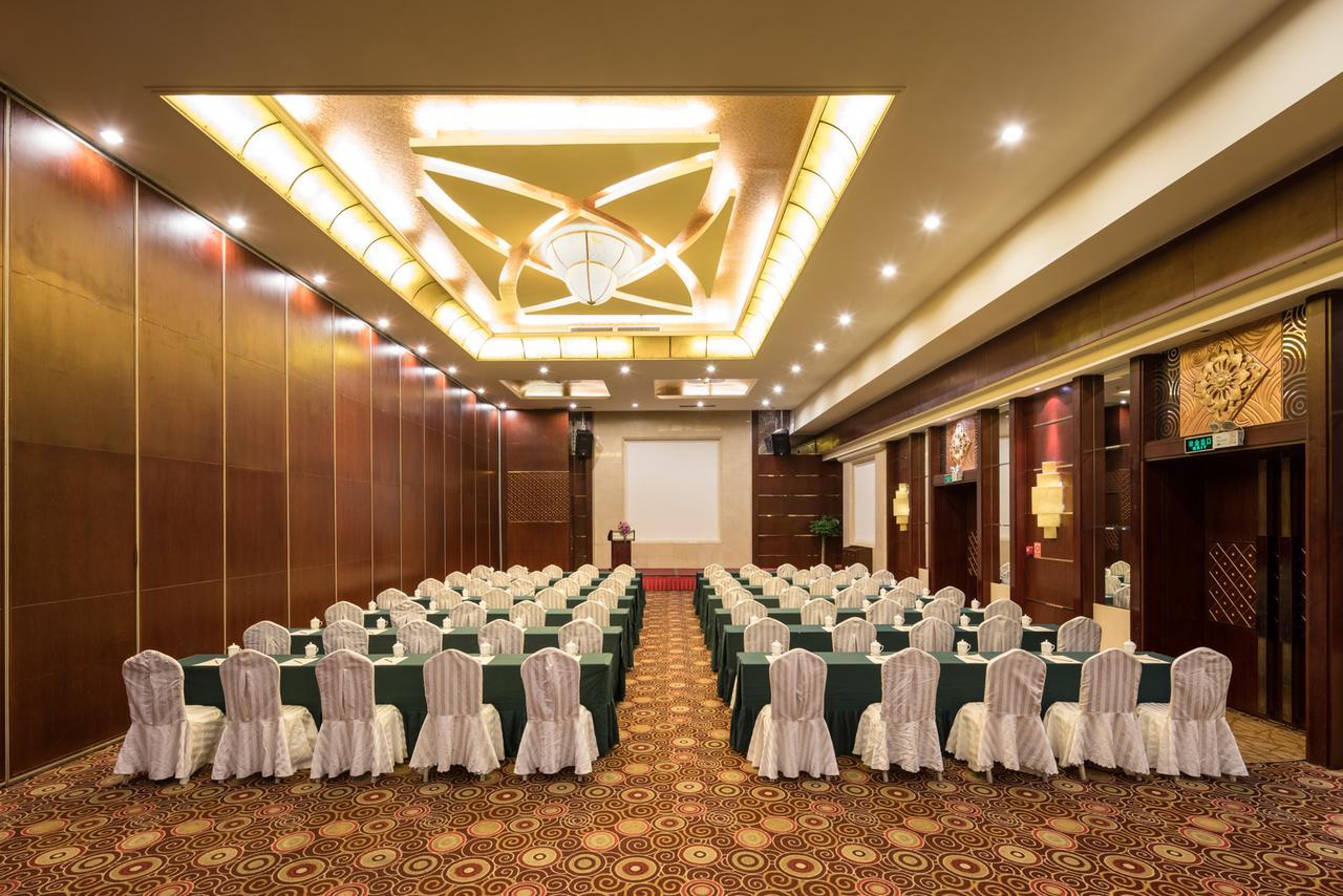 New Era Hotel Kunming Zewnętrze zdjęcie